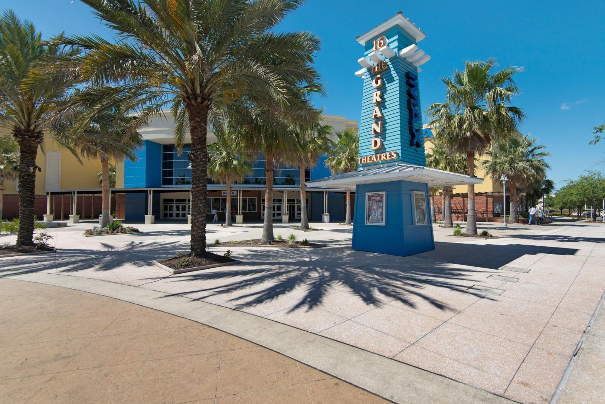End Unit - Directly On The Gulf! Sleeps 6! Italian Luxury Furnishings! Holiday home Panama City Beach