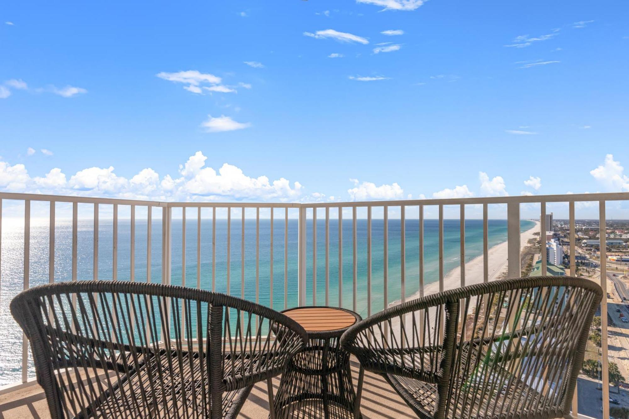 End Unit - Directly On The Gulf! Sleeps 6! Italian Luxury Furnishings! Panama City Beach