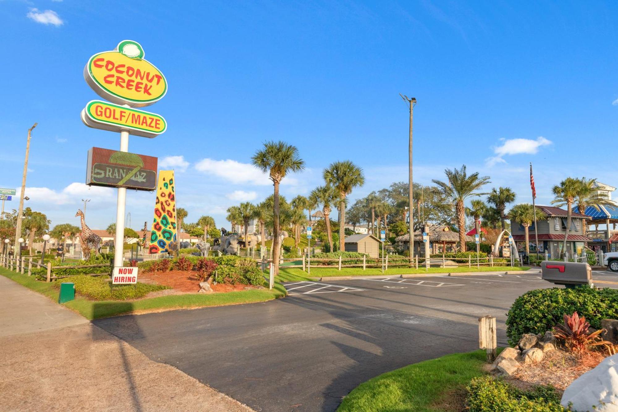Holiday home End Unit - Directly On The Gulf! Sleeps 6! Italian Luxury Furnishings! Panama City Beach