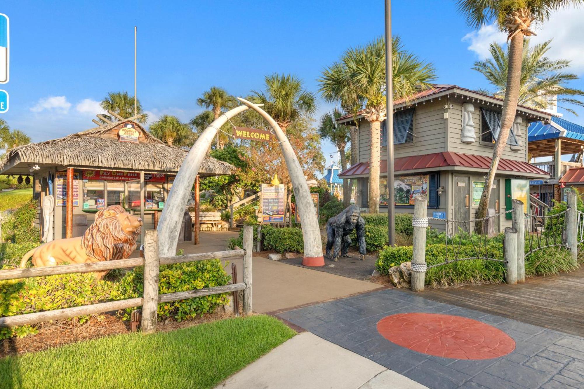 End Unit - Directly On The Gulf! Sleeps 6! Italian Luxury Furnishings! Panama City Beach